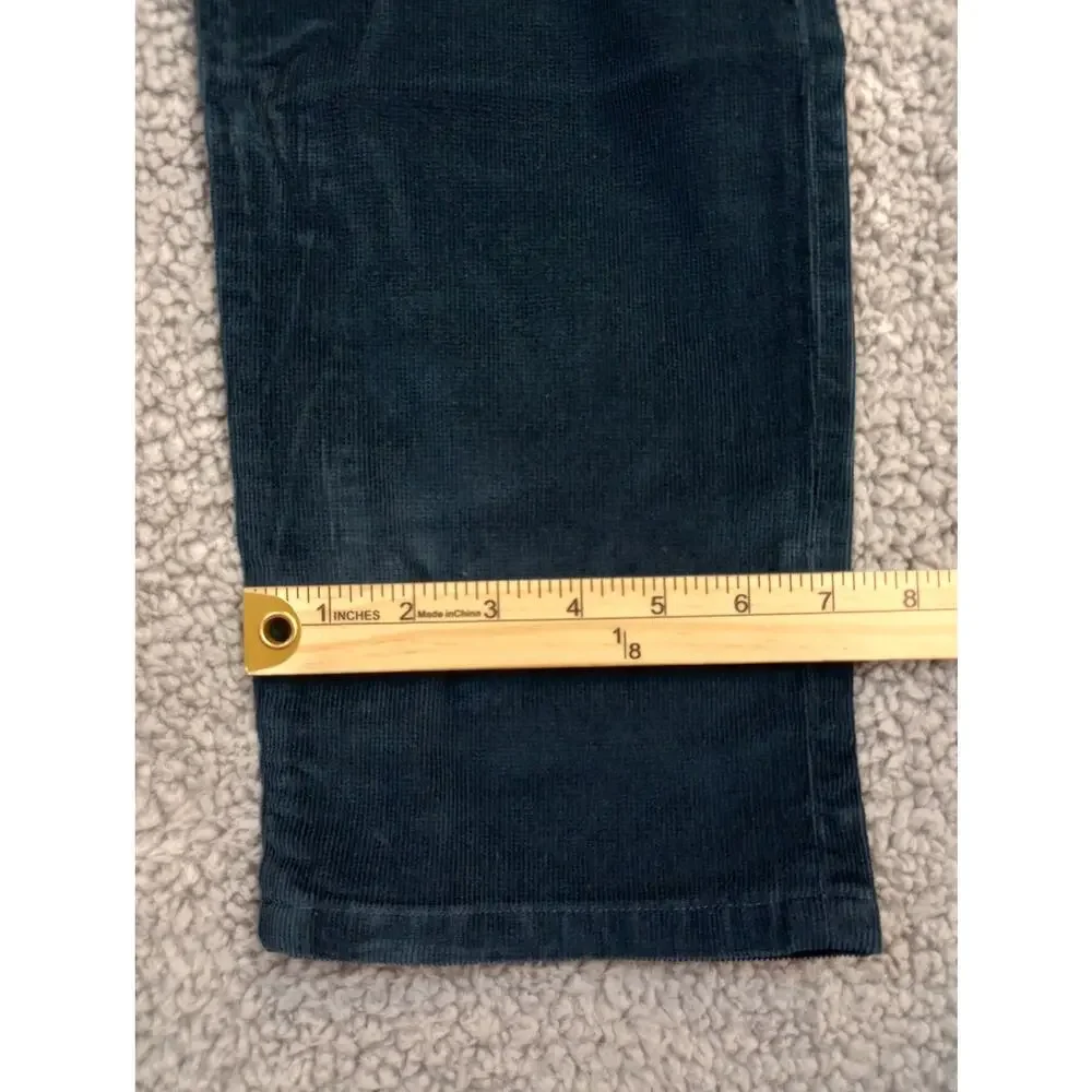 NWT Flint and Tinder Corduroy Size 33x32 Navy 5 Pocket Tapered Fit (0978)